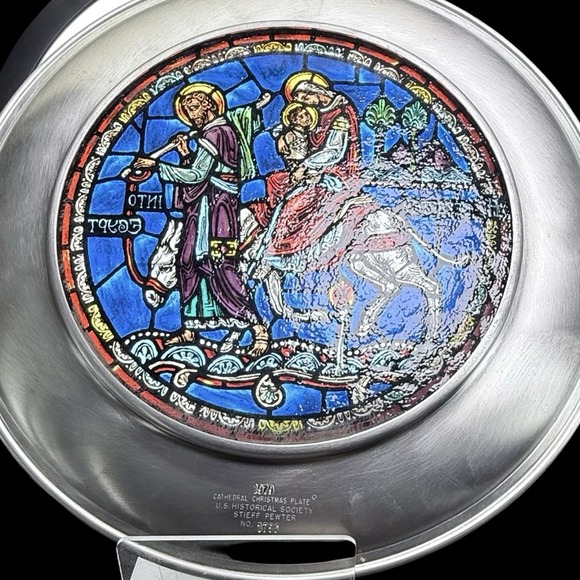 Stained Glass & Pewter Plate He Departed into Egypt" 1979 US Historical Society - Picture 5 of 7